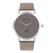 Load image into Gallery viewer, New Fashion Hot Sale Female Quartz Wrist Watch Montre femme Leather Belt Women Watches Smiple Clocks Casual Analog relogio Saat
